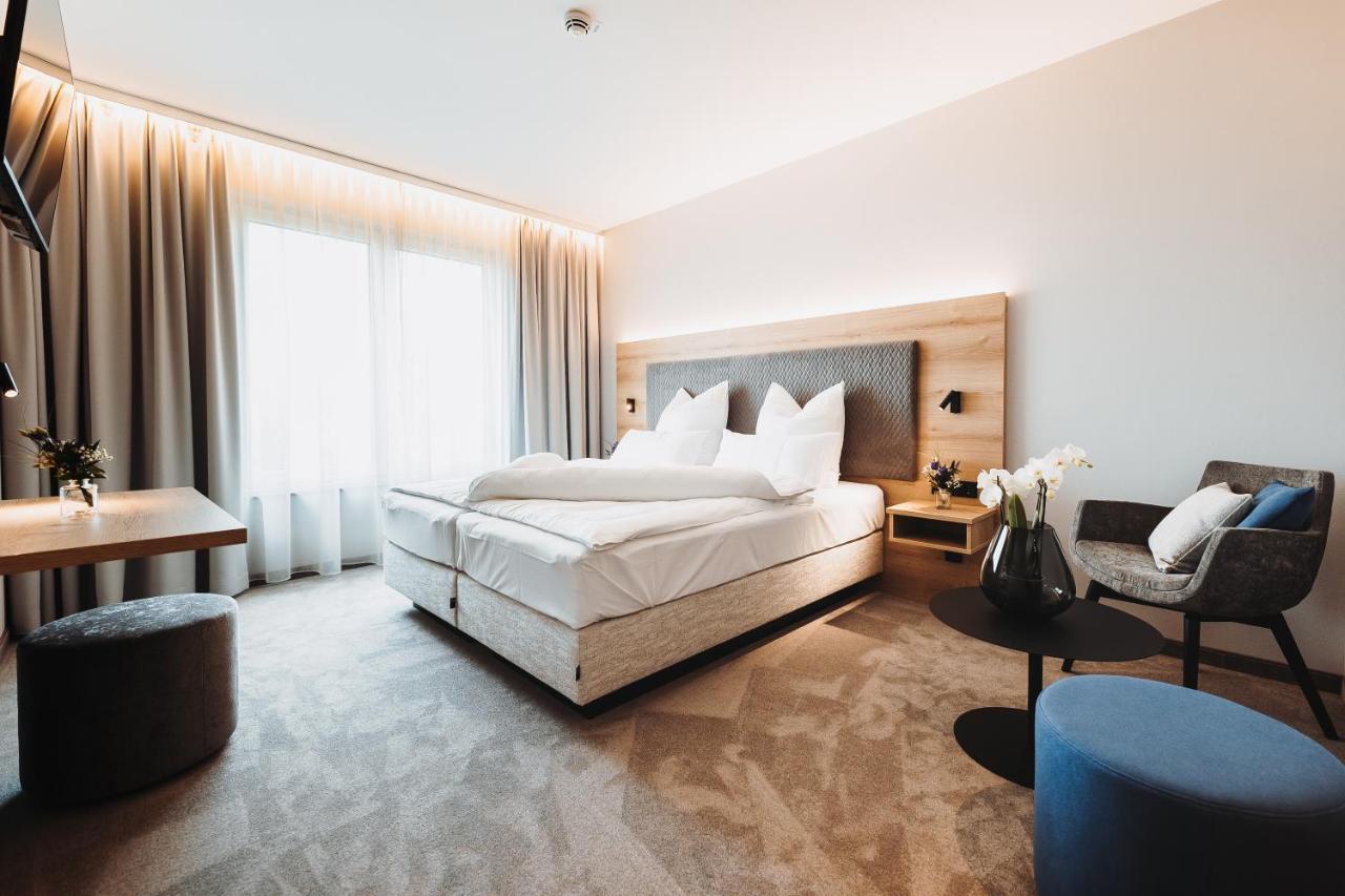 Hotel Vivo Schierling المظهر الخارجي الصورة