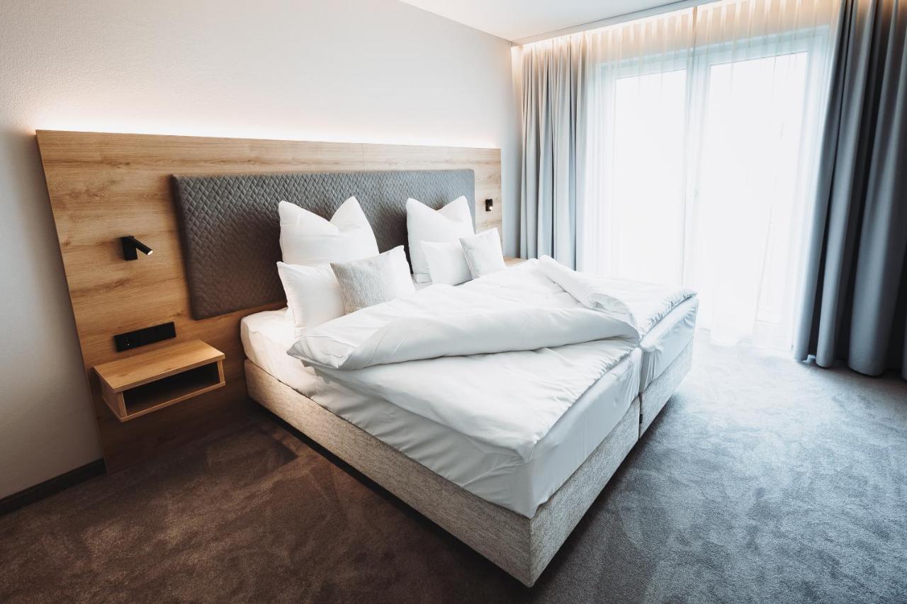 Hotel Vivo Schierling المظهر الخارجي الصورة